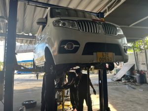 Garage Chuyên sửa xe van ! xe tải van